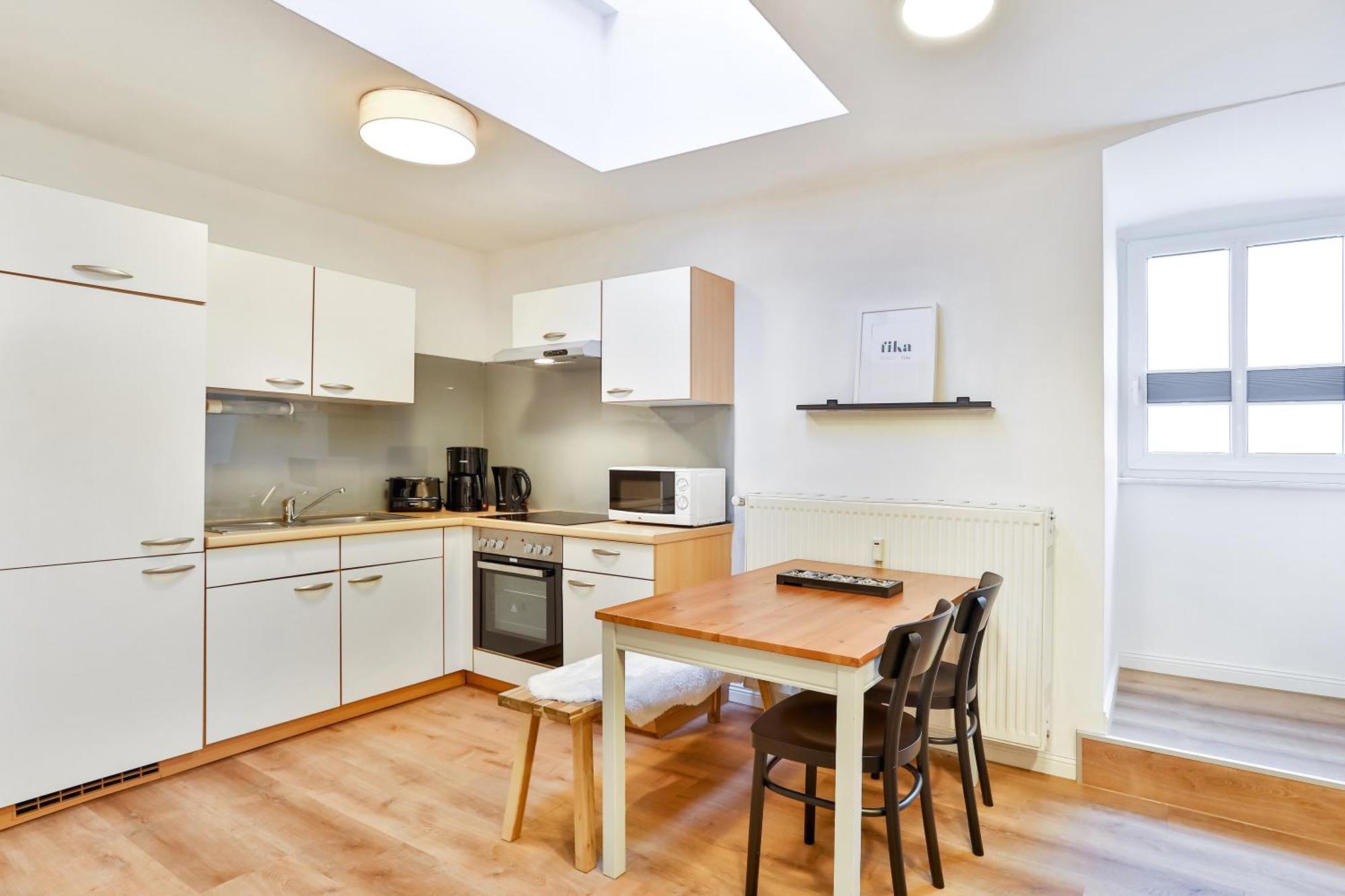 Apartments Am Bahnhof Штральзунд Номер фото